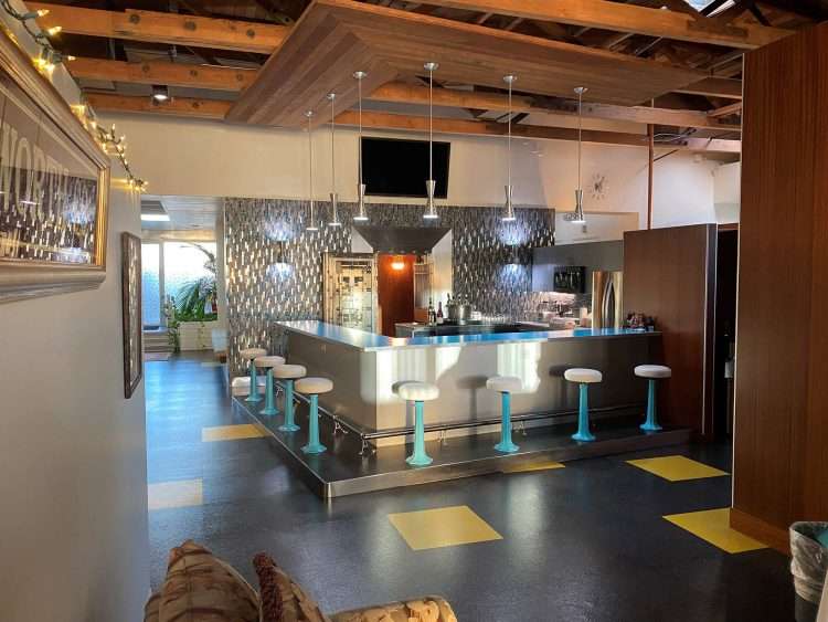 Employee bar in a private company in California. The bar is clad in Dark Aqua SparkleLam™.